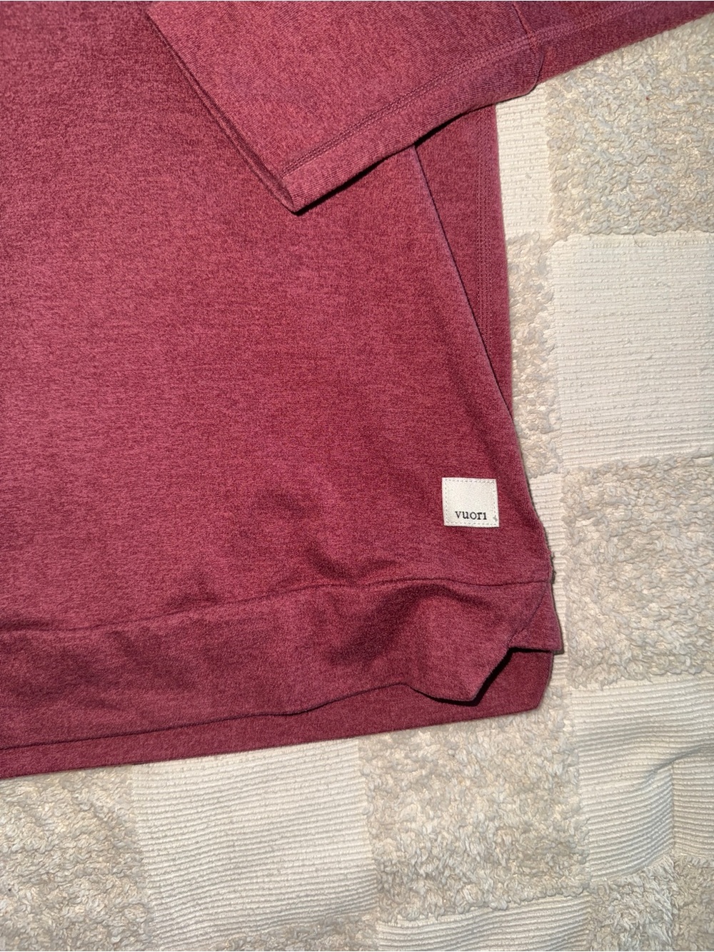 Vuori Halo Essential Hoodie Womens Small Burgundy Heathered Pullover Sweatshirt - Picture 2 of 4